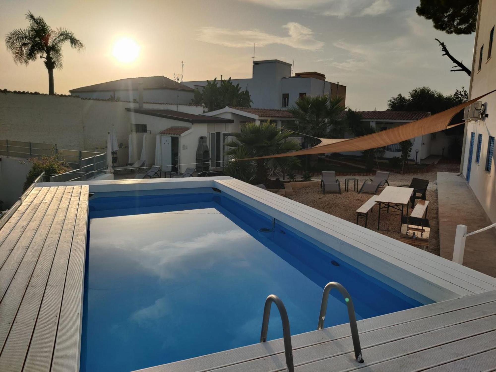 Pool Seaside Relais - Ville Ninfea, Marea, Rosa E Cassiopea Fontane Bianche Exterior photo