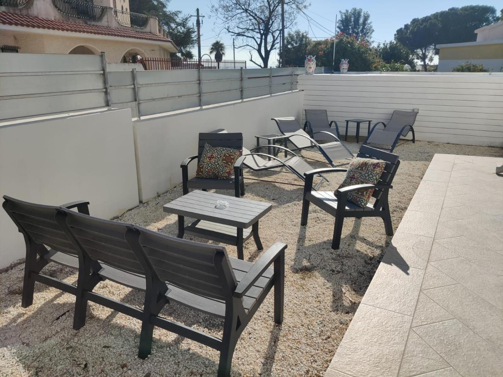 Pool Seaside Relais - Ville Ninfea, Marea, Rosa E Cassiopea Fontane Bianche Room photo